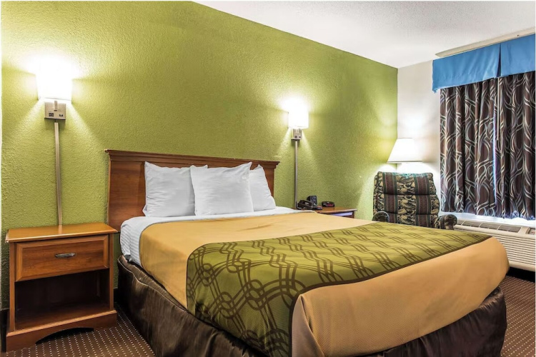 Economy Inn