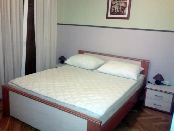 3 Bedrooms Apartment