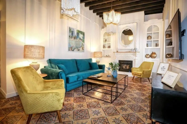 3 Bedrooms Apartment
