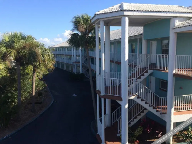 Sun Coast Inn