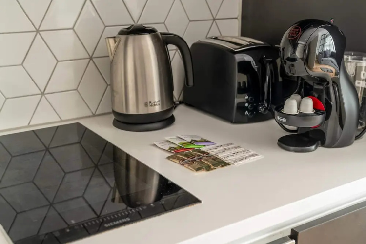 Modern Canning Town Studio