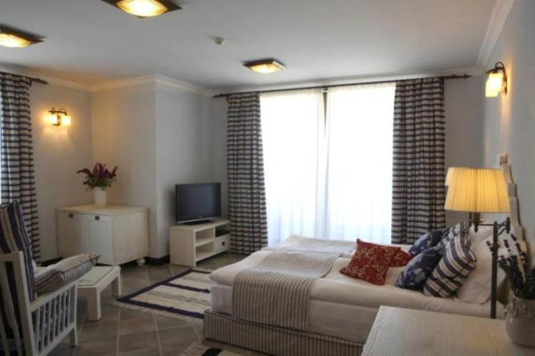 Oasis Aparthotel Resort&SPA