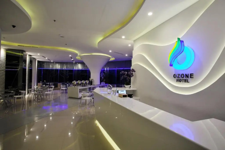 Ozone Hotel Pantai Indah Kapuk Over view