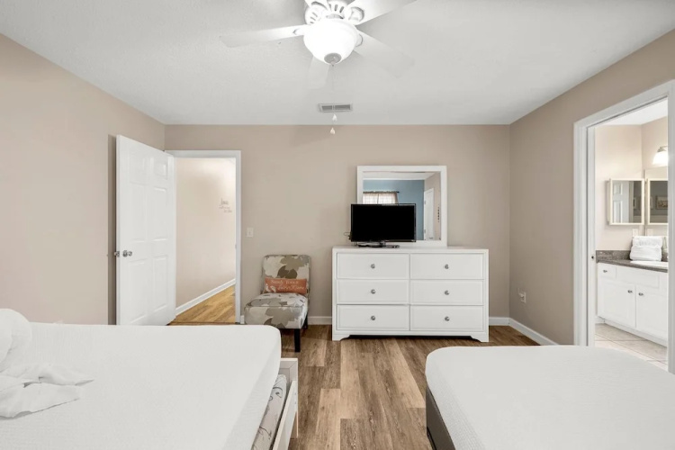 126 Seagrass Way