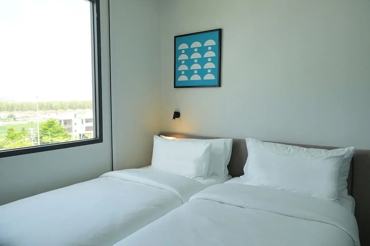 GO Hotel Sriracha at Central Si Racha