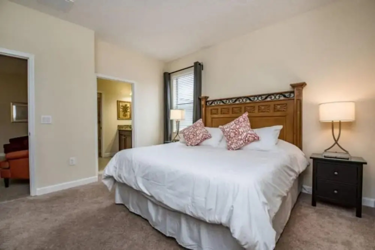 9151 WD - 5BR Villa Paradise: Private Pool