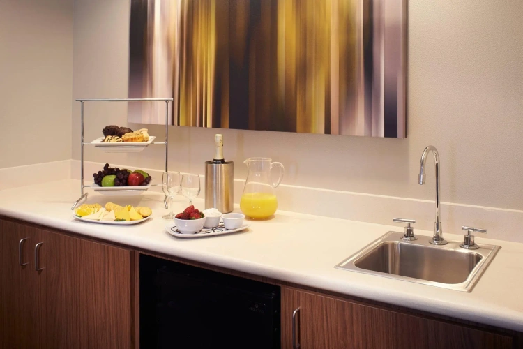 1 Bedroom Double Suite