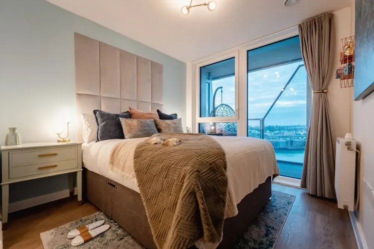 The Itchen River Apartments