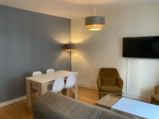 1 Bedroom Apartment