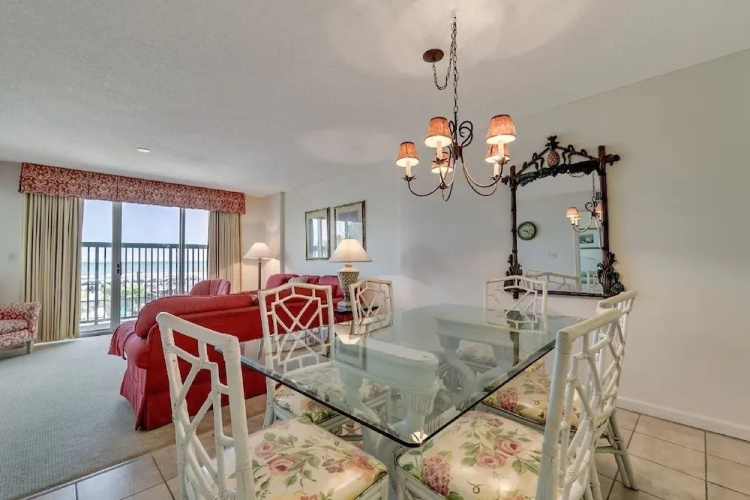 AshWorth - 103 by RedAwning