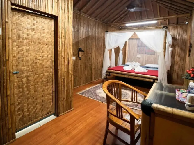 Tadom Hill Resorts