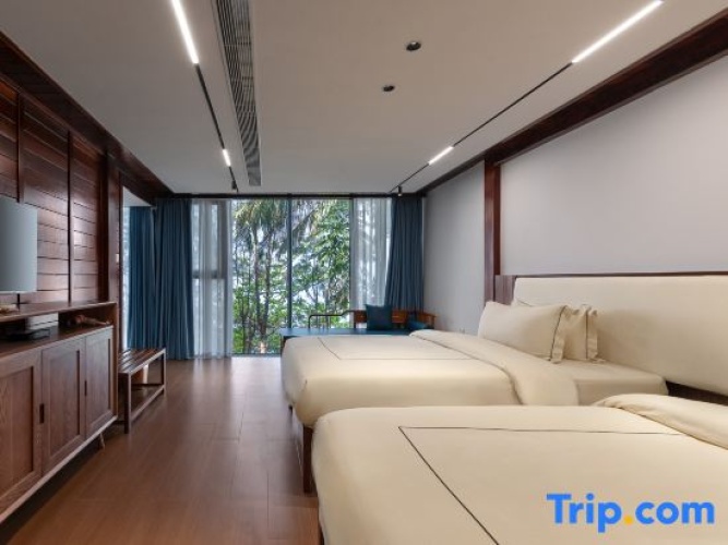 2 Bedrooms Suite