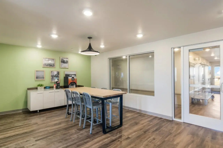WoodSpring Suites Oak Ridge Knoxville