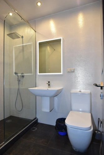 3 Bedrooms Double Apartment