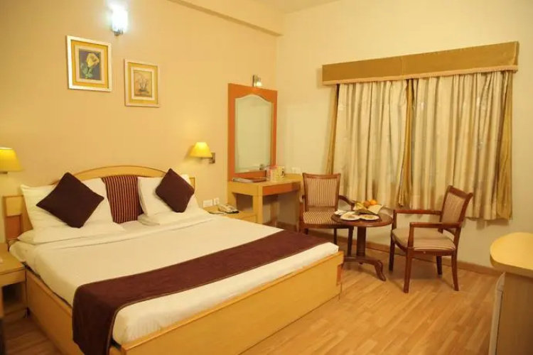 Hotel S.R Palace