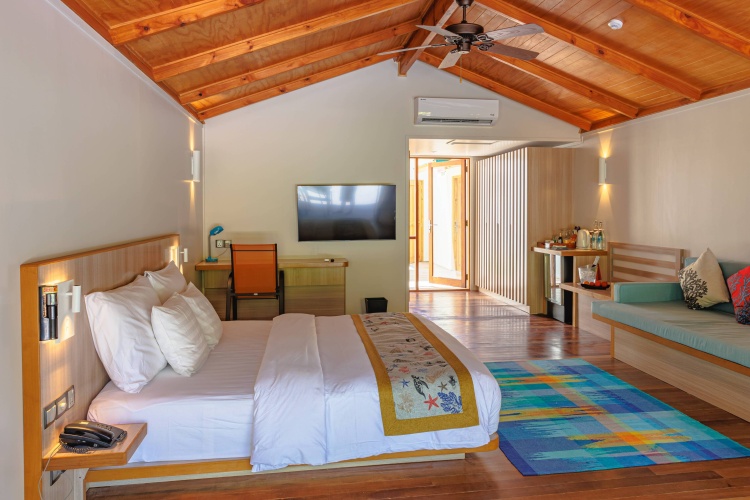 Meeru Island Resort And Spa photo 8