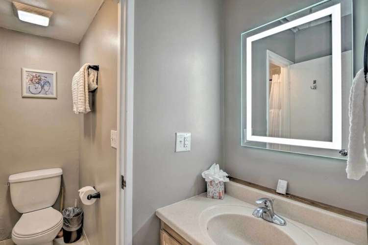 Frisco Condo 2 Blocks to Main St: Year-round Fun!