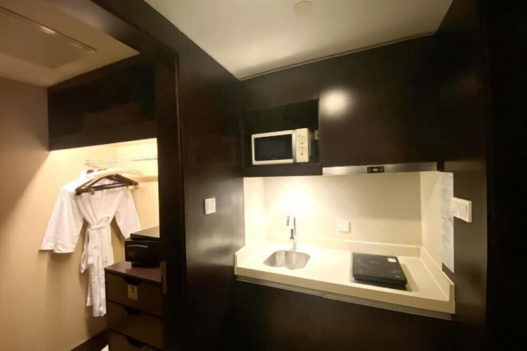 Howard Johnson Executive Suites Xuhui Shanghai