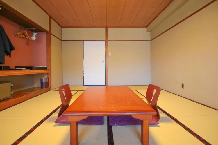 Ooedo Onsen Monogatari Hotel Shinko