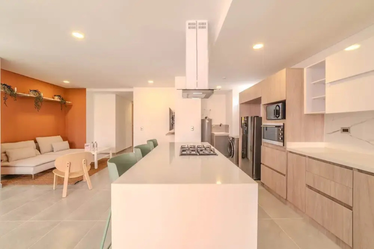 w Charming 3BR w Amazing Deco in Medellin