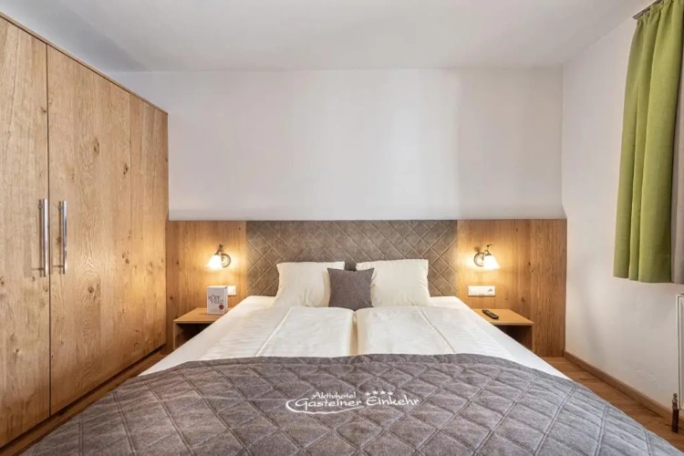 Superior Double room with balcony