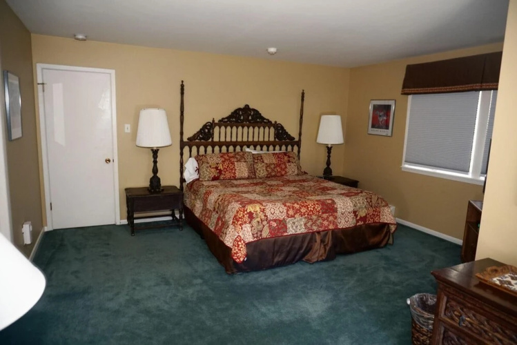 992 Ptarmigan Rd 6 Bedroom Home