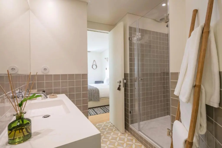 Almaria - Officina Real Apartments