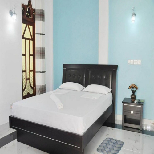 Yala Hotel River Front