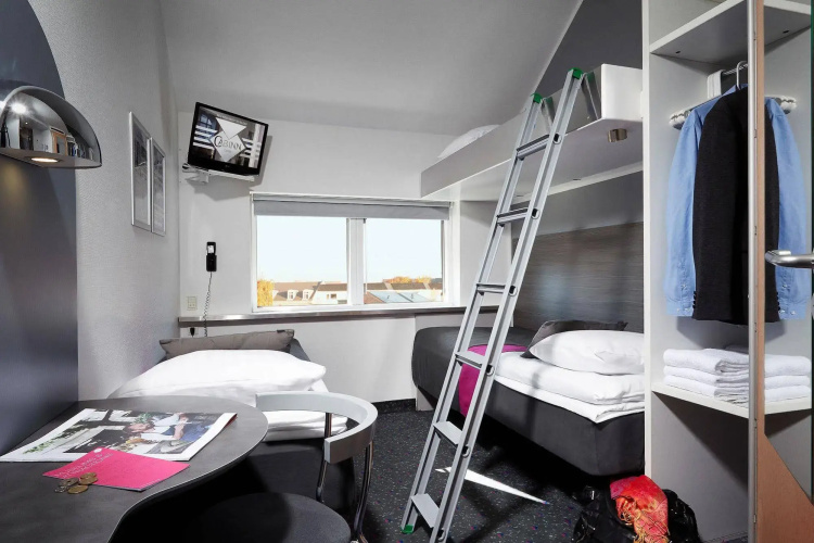 CABINN Express Hotel