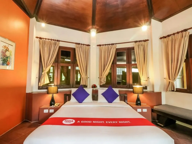 Nida Rooms Central 39 Silver Stone