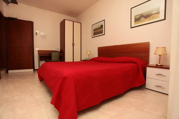 Hotel Roma