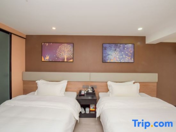 Premier Twin room