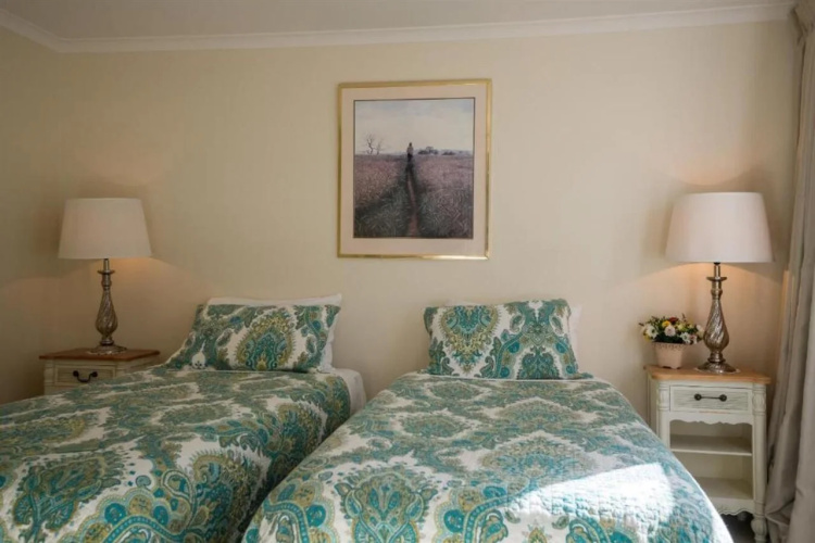 Theatre Royal Hotel Kumara