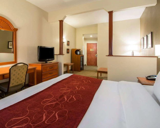 Comfort Suites Fort Pierce I-95