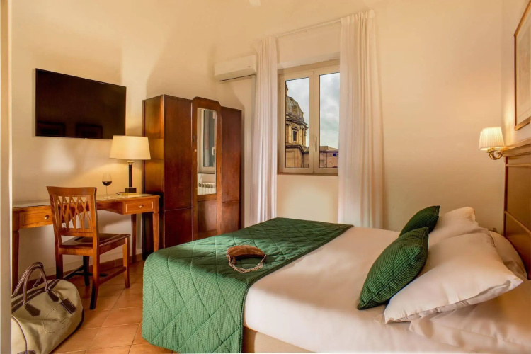 Hotel Sole Roma
