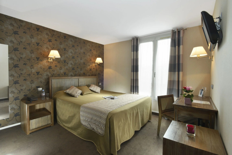 Hotel Carladez Cambronne photo 7