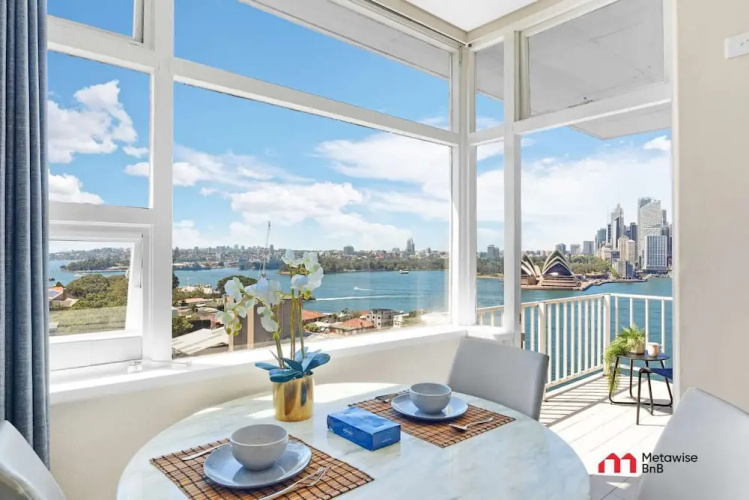MetaWise Harbour View Studio Kirribilli