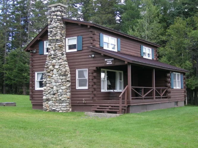 Unity College: Sky Lodge