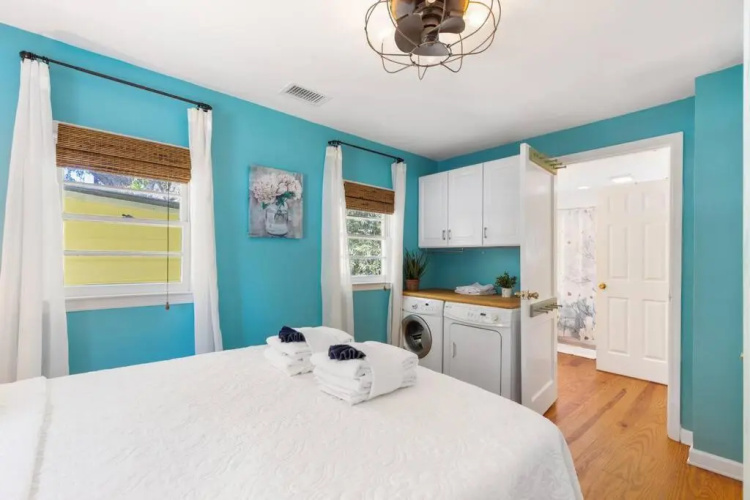 817 E Ashely Ave Pleasant Breeze
