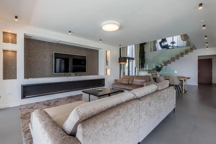 Villa Sea Star - seafront beach with 80m2 pool