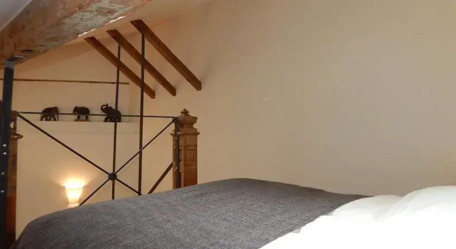 Apartment Paris-Boetie