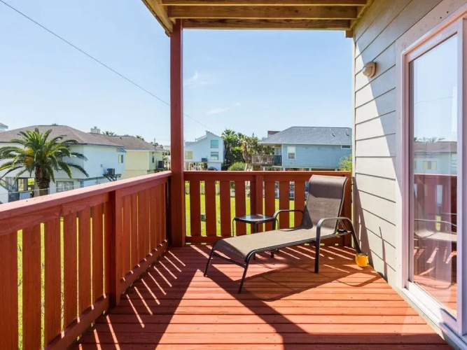 Big Beautiful and Beachside by RedAwning
