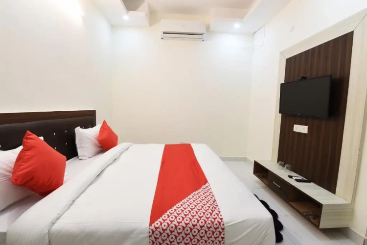 Classic Triple room
