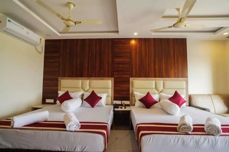 Standard Quadruple room