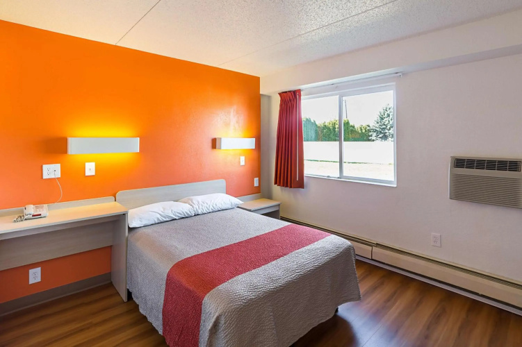 Motel 6 Spokane, WA - East