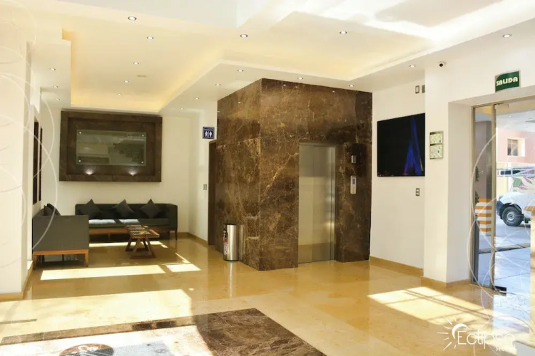 Hotel Eclipse