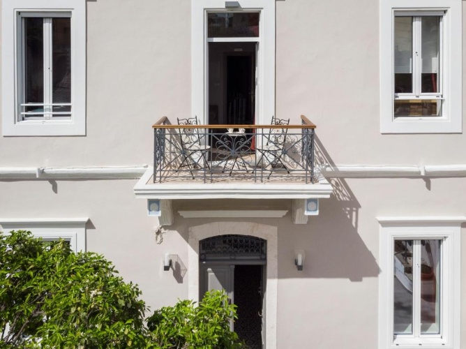Deluxe Double room with balcony