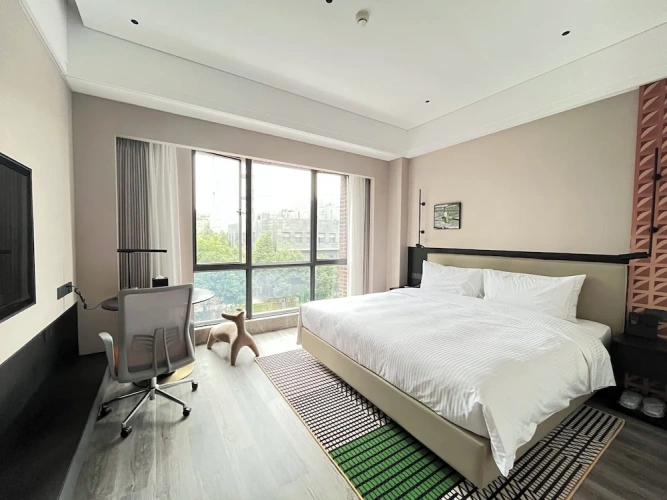Executive Studio