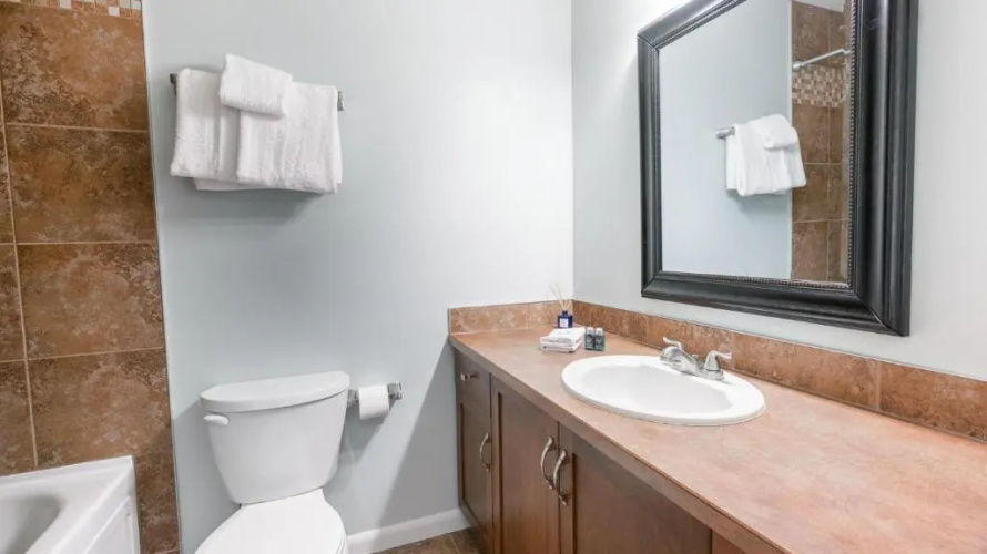 Bright and Airy Condo With Pool! #454