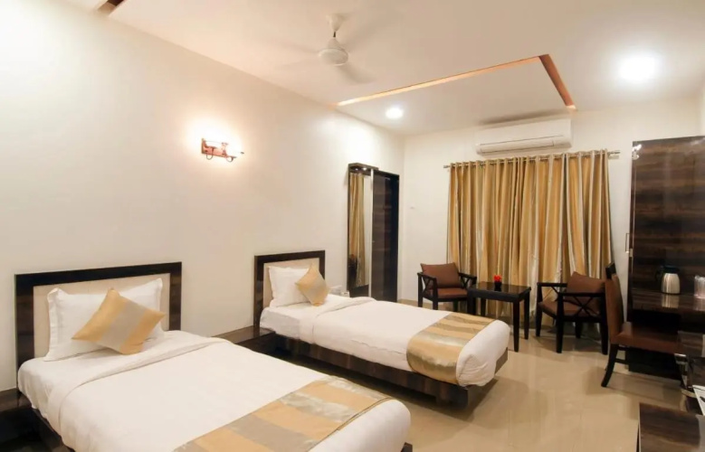 Hotel The Sudesh